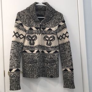 Aritzia Tna sea-to-sky zip up sweater